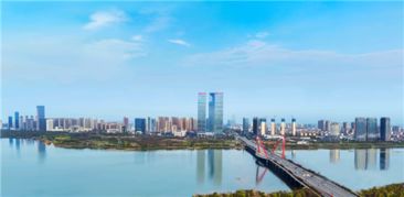 全国媒体大咖走进艾溪湖湿地公园 感受天然氧吧