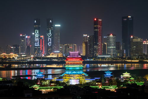 商贸消费 招商引资 两个万亿上台阶 ,江西做对了什么凤凰网江西 凤凰网