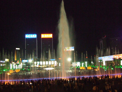 南昌八一广场与八一起义纪念碑 历史与荣光的见证